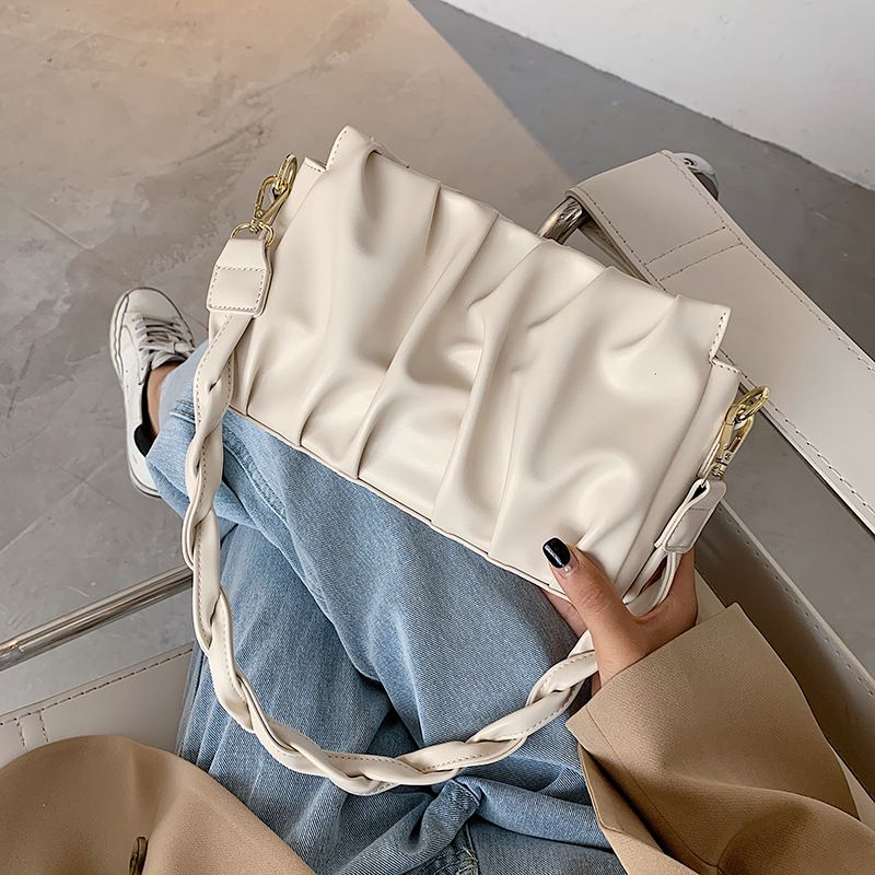 Women's Fashion Solid Color Soft Surface Chain Fold Square Magnetic Buckle Shoulder Bag Pu Leather Shoulder Bags