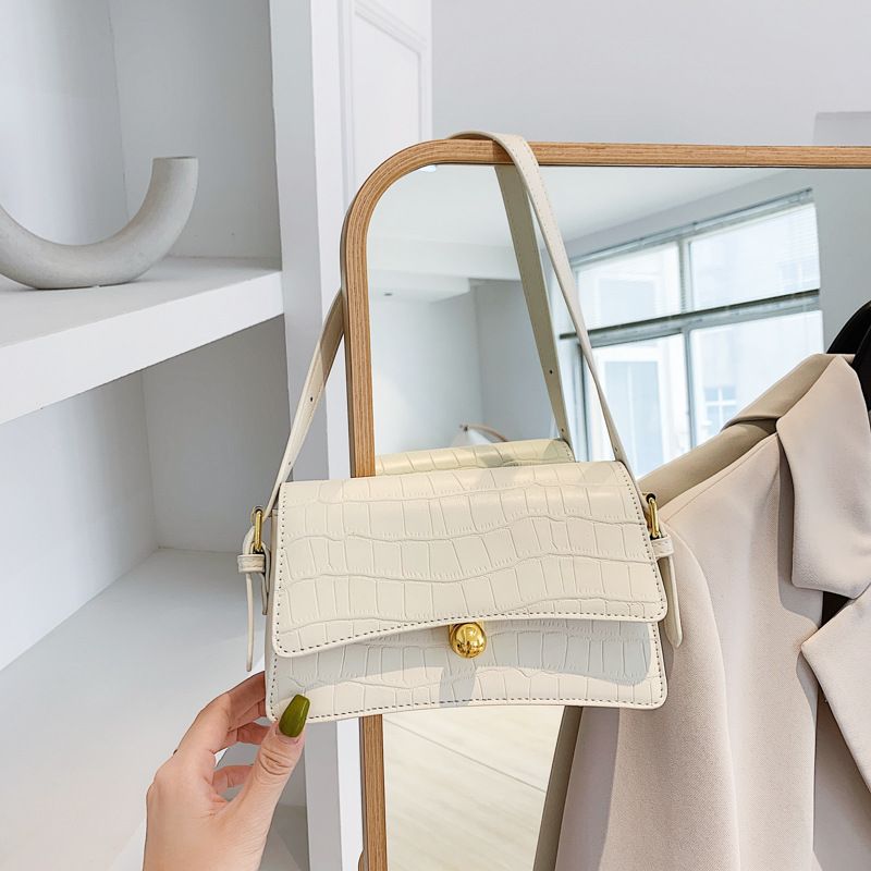 Women's Basic Fashion Stripe Solid Color Soft Surface Square Magnetic Buckle Shoulder Bag Square Bag Pu Leather Shoulder Bags