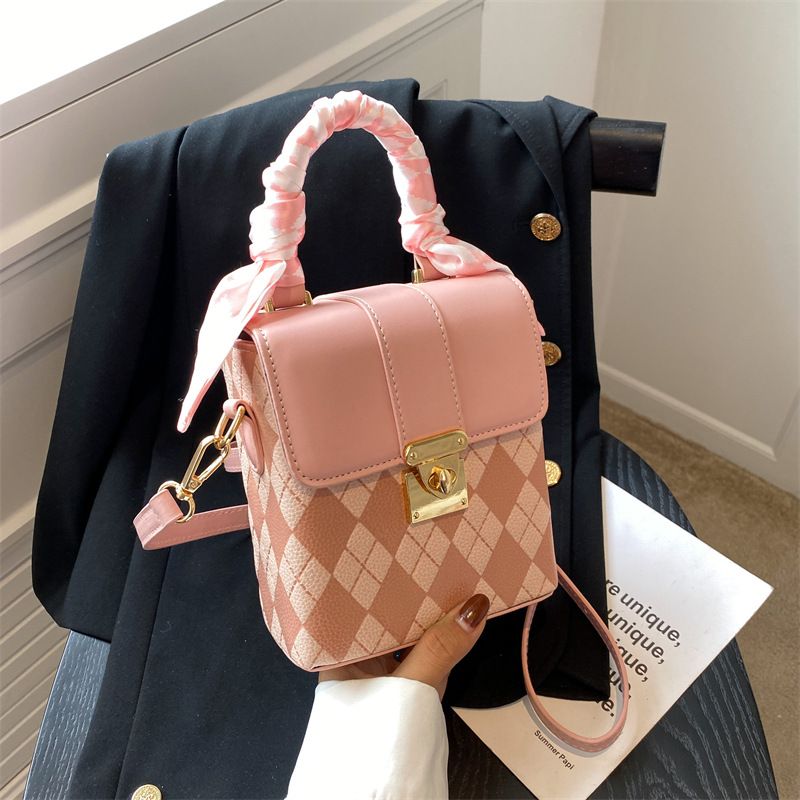 Women's Fashion Classic Style Solid Color Soft Surface Square Buckle Shoulder Bag Handbag Square Bag Pu Leather Shoulder Bags