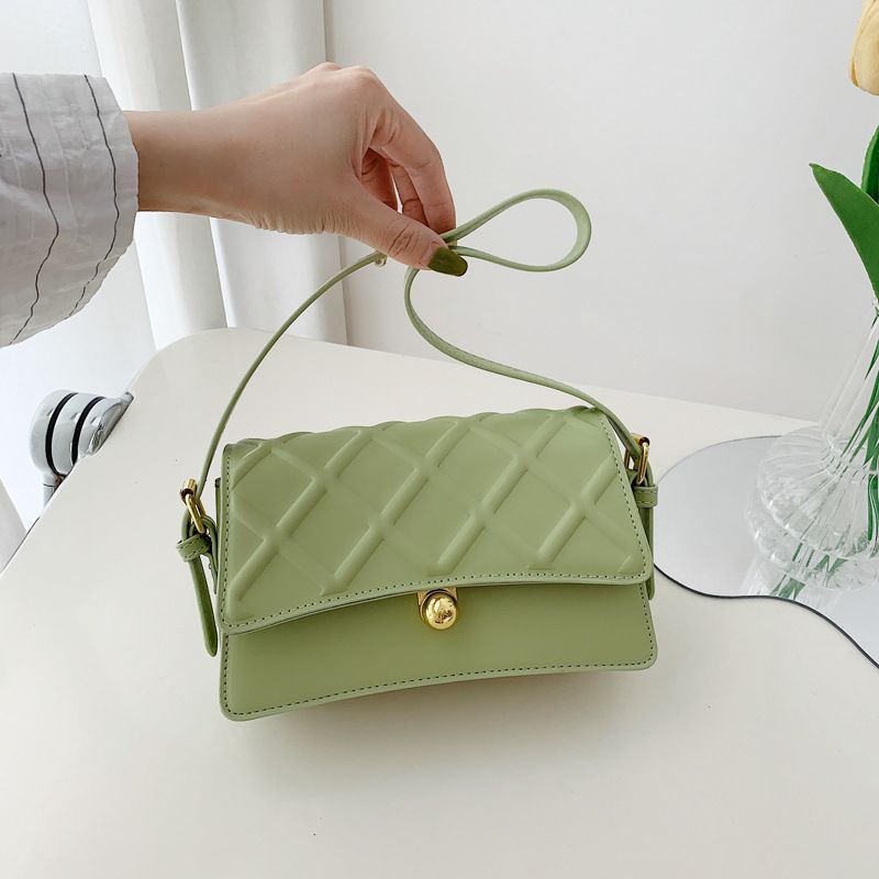 Women's Elegant Fashion Solid Color Lingge Soft Surface Square Magnetic Buckle Shoulder Bag Square Bag Pu Leather Shoulder Bags