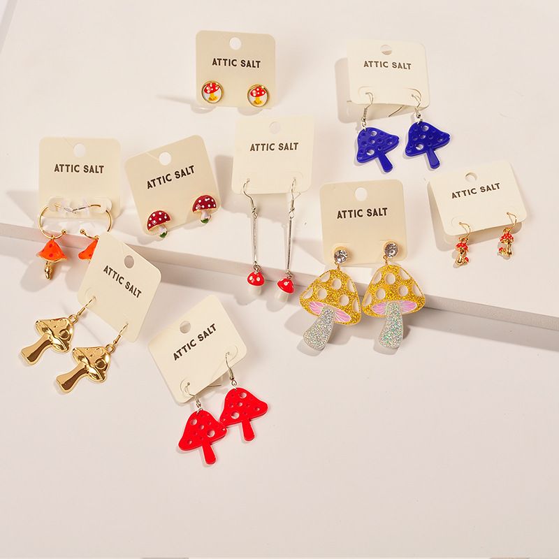 New Style Oil Dripping Diamond Stitching Plate Mushroom Colorful Little Daisy  Earrings
