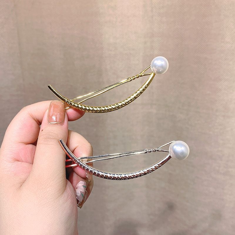 Einfacher Stil Asymmetrisches Kleid Metall Künstliche Perlen Haarklammer