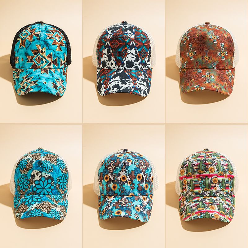 Women's Fashion Colorful Painted Curved Eaves Baseball Cap