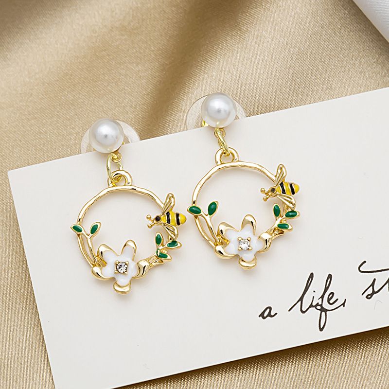 Fashion Flower Alloy Plating Artificial Pearls Earrings