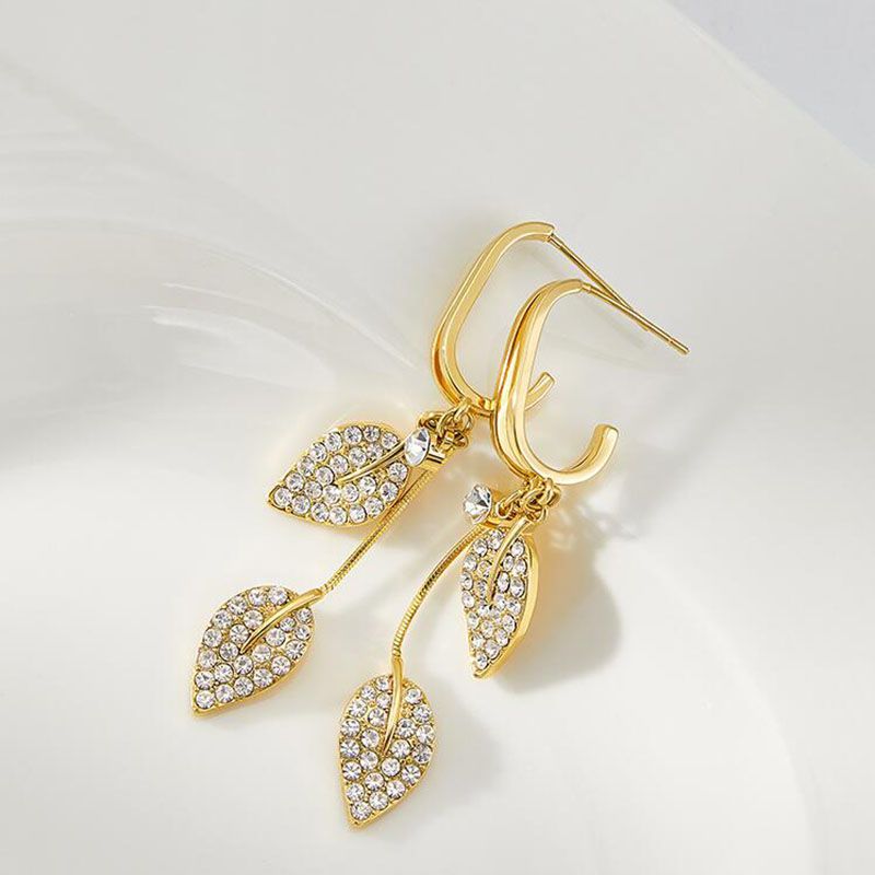 Boucles D'oreilles En Alliage De Strass De Placage De Feuilles De Mode