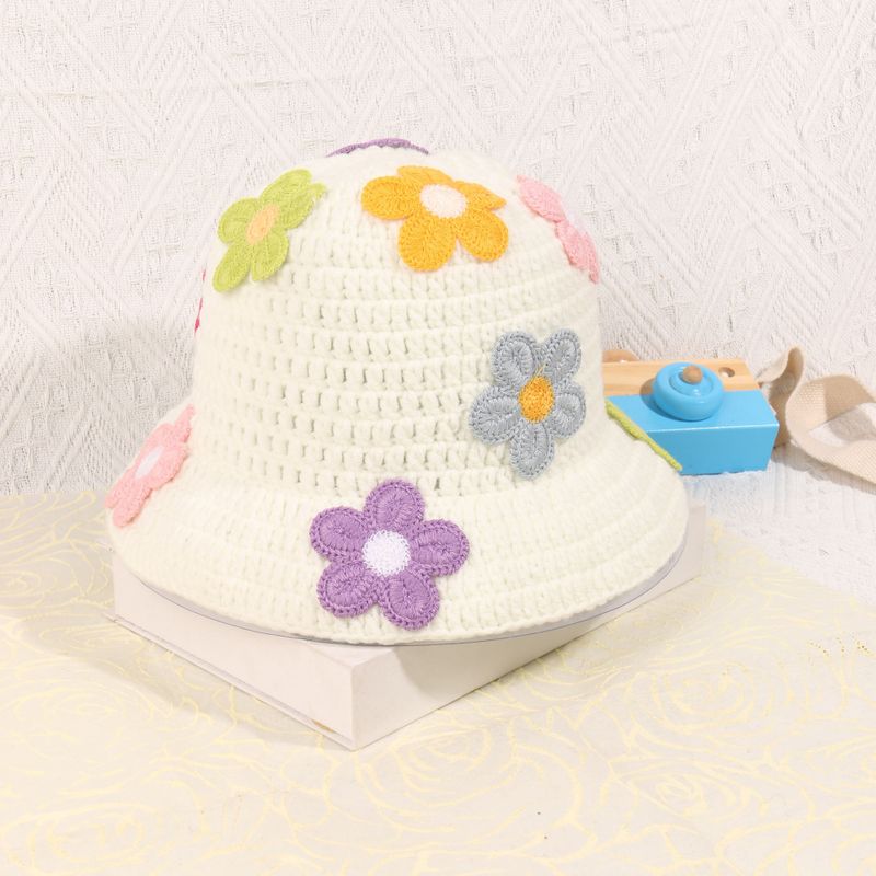 Women's Basic Flower Embroidery Wide Eaves Wool Cap