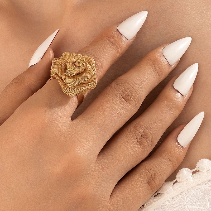 Fashion Alloy Flowers Ring Copper Rings