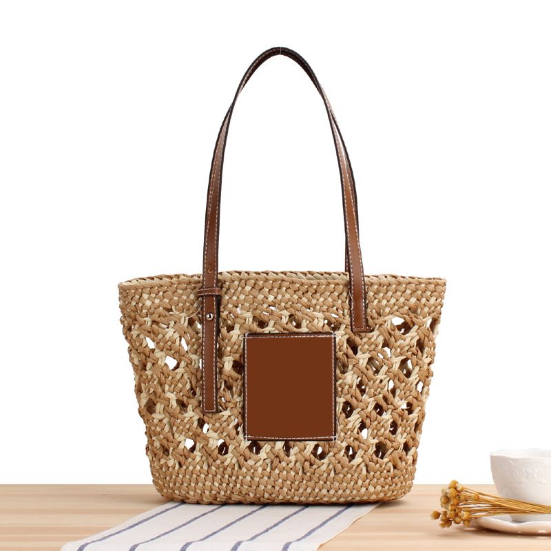New One-shoulder Hand-woven Summer Beach Bag Fashion Color Contrast Straw Bag
