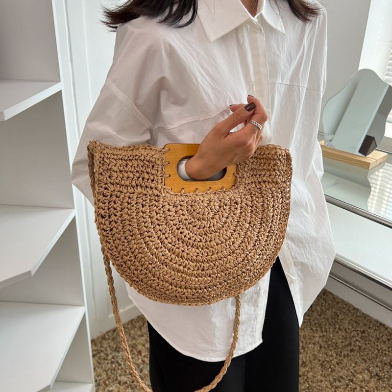Straw Solid Color Vacation Weave Soft Surface Oval Zipper Straw Bag