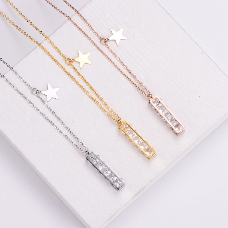 En Acier Inoxydable Plaqué Or 18K Simple Style Placage Incruster Star Strass