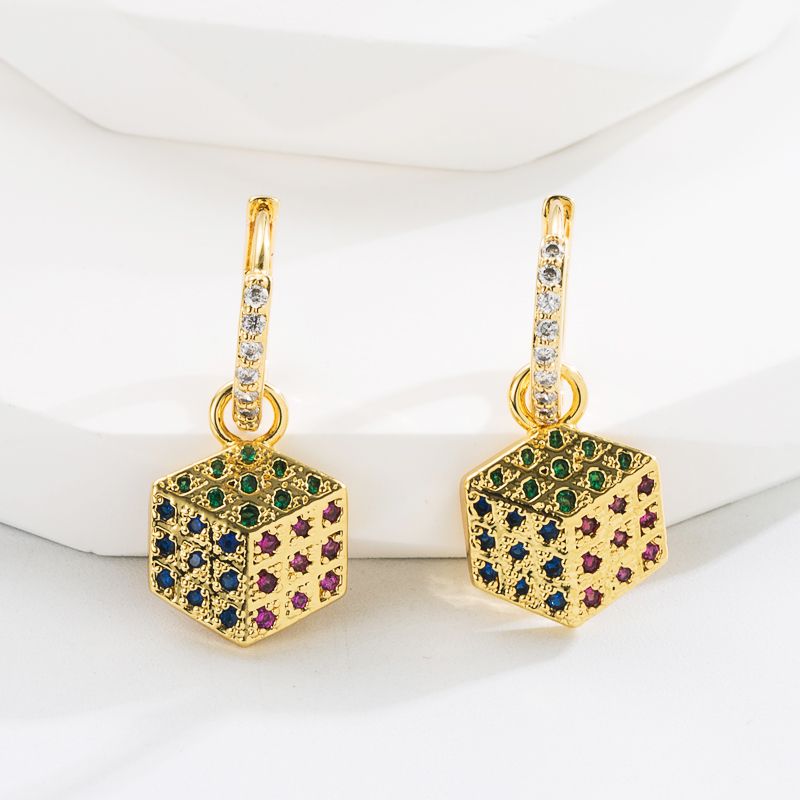 Personalized Geometric Figure Rhinestone Inland Inlaid Earrings