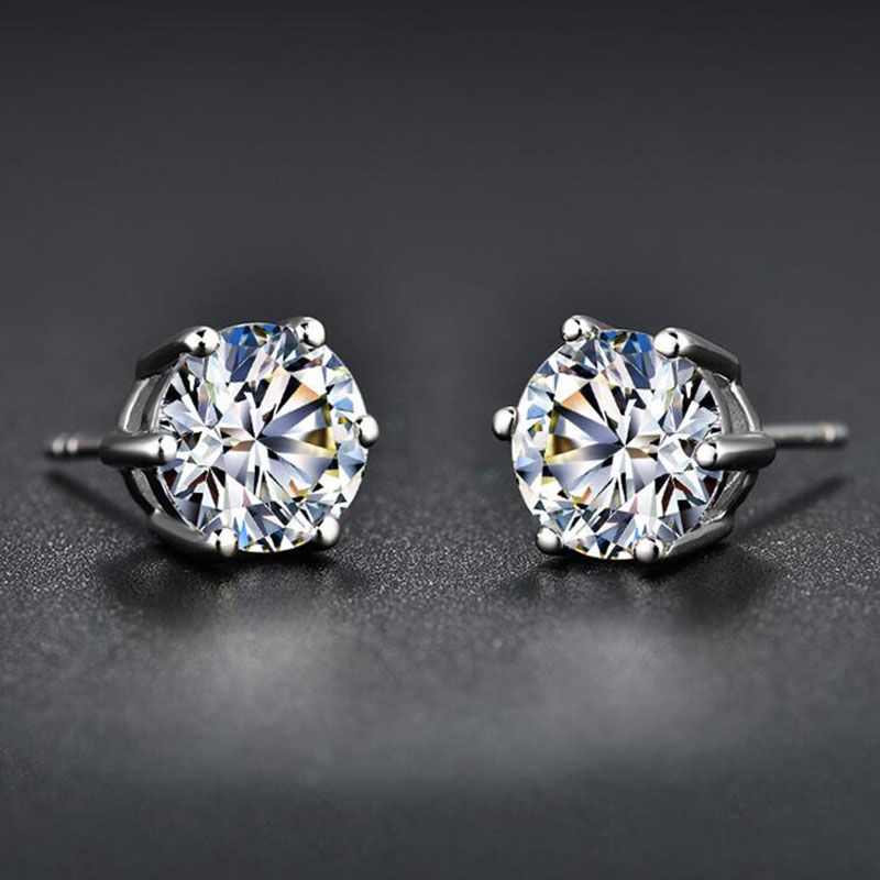 Women's Shiny Round Brass Earrings Plating Artificial Diamond Stud Earrings 1 Set