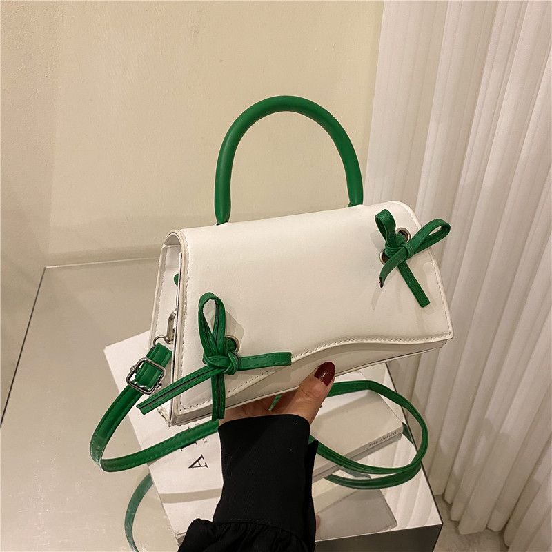 Fashion Geometric Bow Knot Square Buckle Handbag