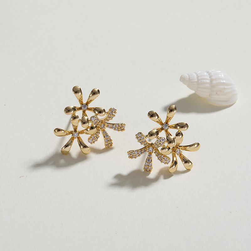 Fashion Flower Copper Ear Studs Inlay Zircon Copper Earrings