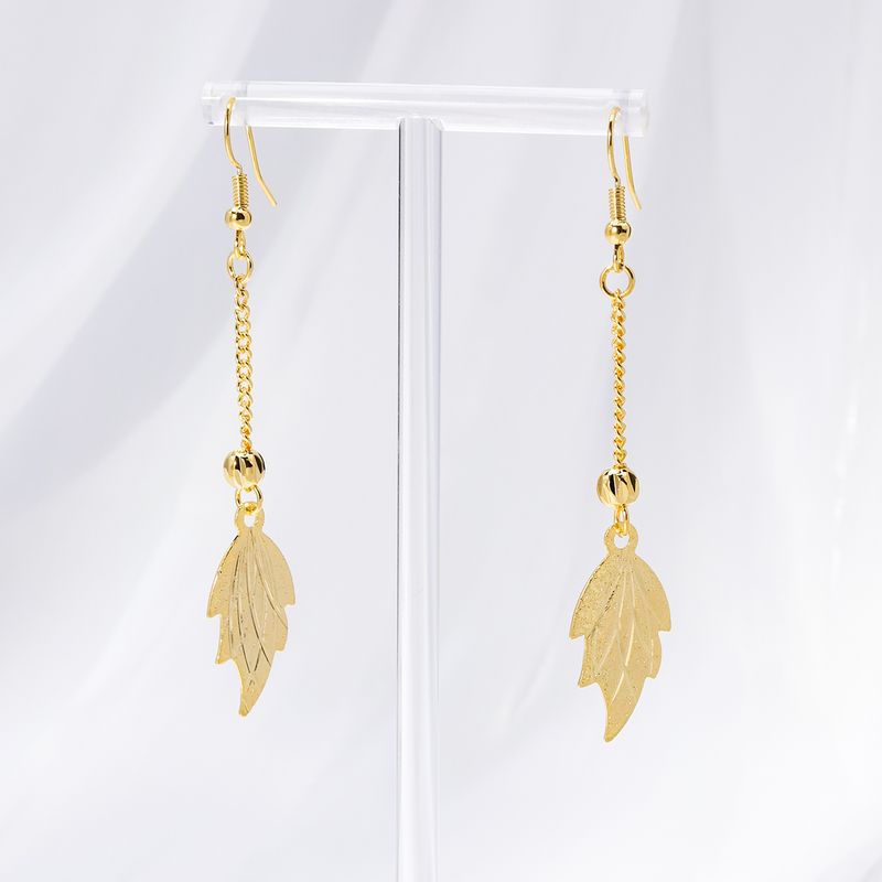 Style Simple Feuilles Le Cuivre Boucles D'oreilles Pendantes Placage Boucles D'oreilles En Cuivre