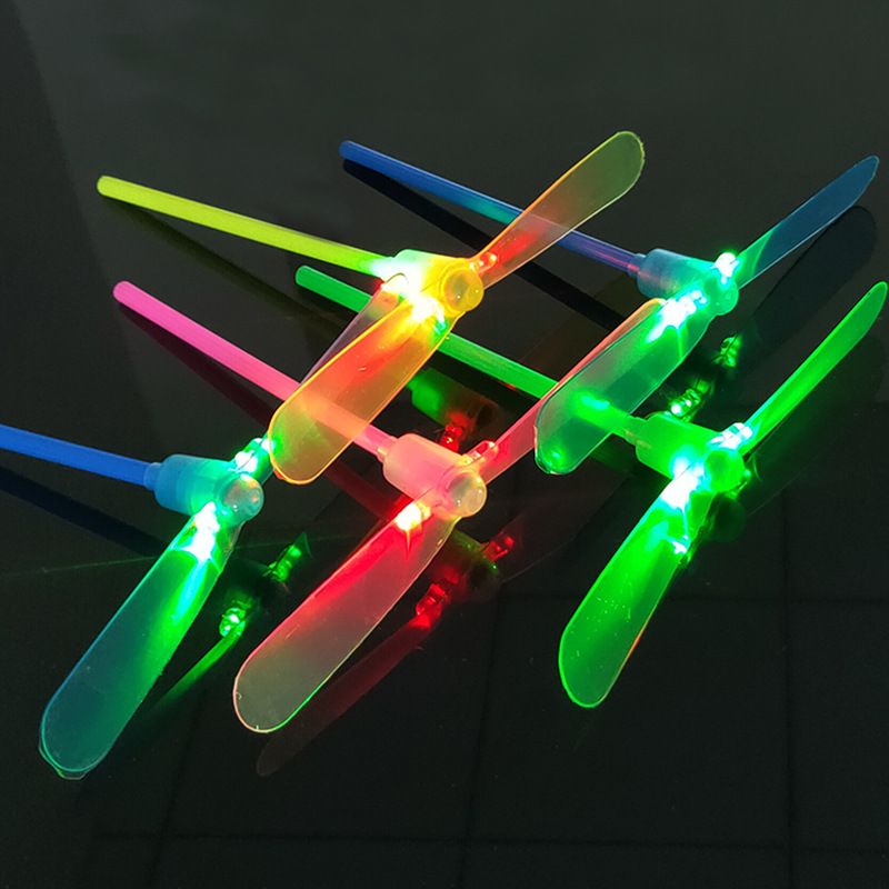 بلون مضيئة فلاش الخيزران-المروحية متعددة الألوان