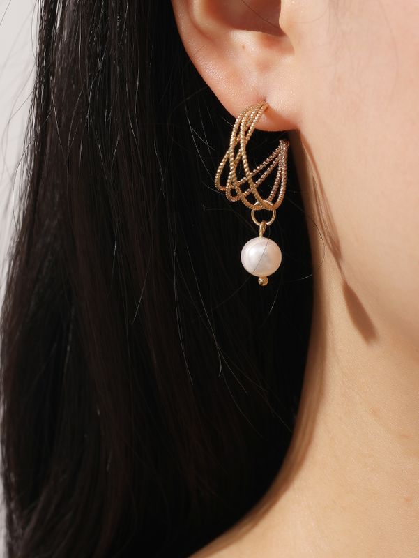 Fashion Round Alloy Inlay Artificial Pearls Ear Studs