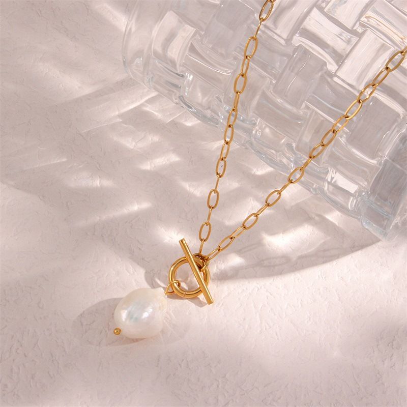 Acier Inoxydable Plaqué Or 14K Mode Perle Couleur Unie Perle D'eau Douce Pendentif