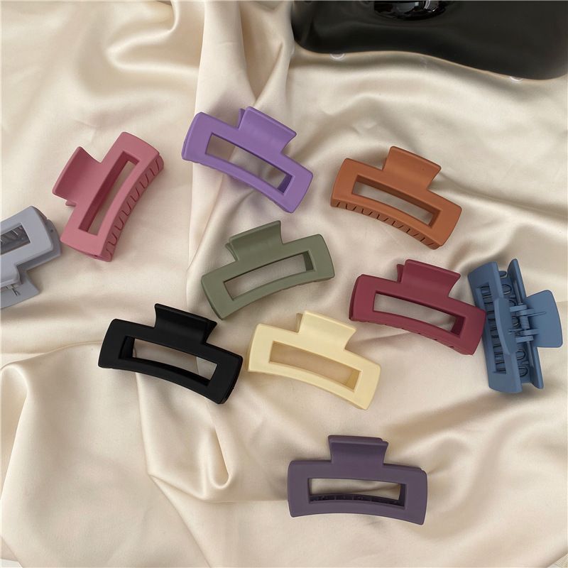 Simple Style Solid Color Plastic Hair Claws