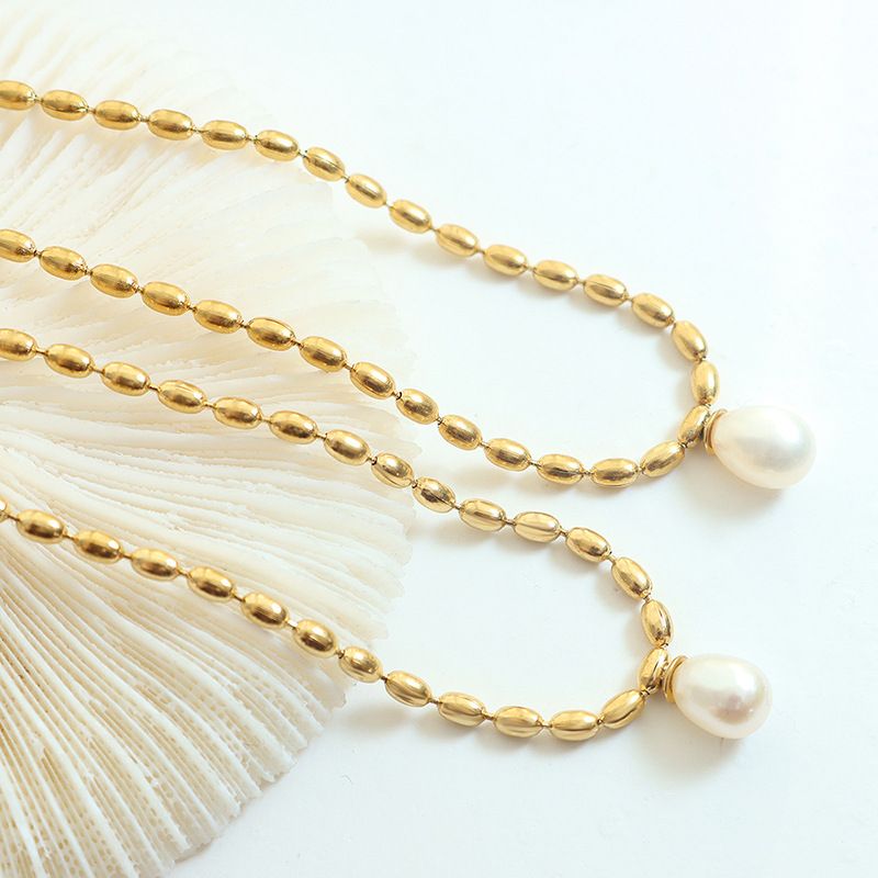 Mode Einfarbig Titan Stahl Halskette Inlay Künstliche Perlen Edelstahl Halsketten