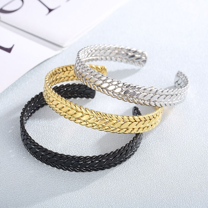 Fashion Leaf Titanium Steel 18K Gold Plated Bracelets In Bulk