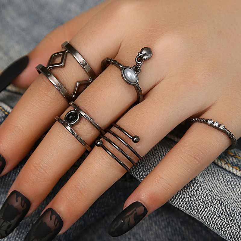 Retro Geometric Alloy Diamond Rings 1 Set