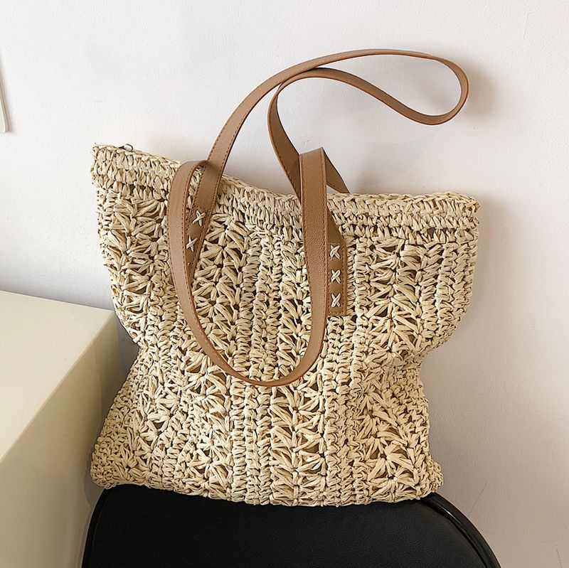 Women's Medium Straw Solid Color Vacation Weave Square Zipper Straw Bag