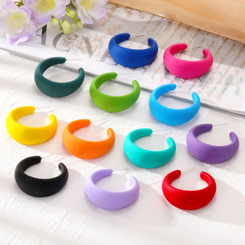 1 Pair Simple Style C Shape Solid Color Resin Ear Studs