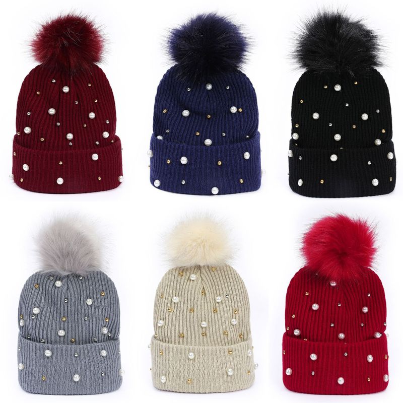 Women's Fashion Solid Color Pearl Wool Cap