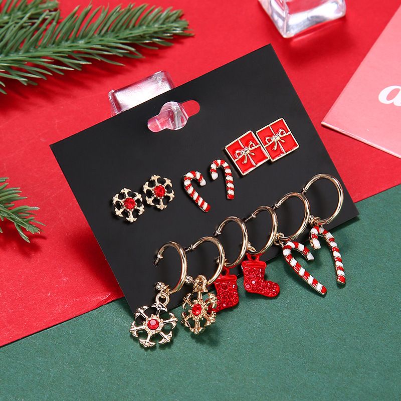 Cute Gift Box Snowflake Alloy Enamel Plating Inlay Rhinestones Earrings Ear Studs 1 Set