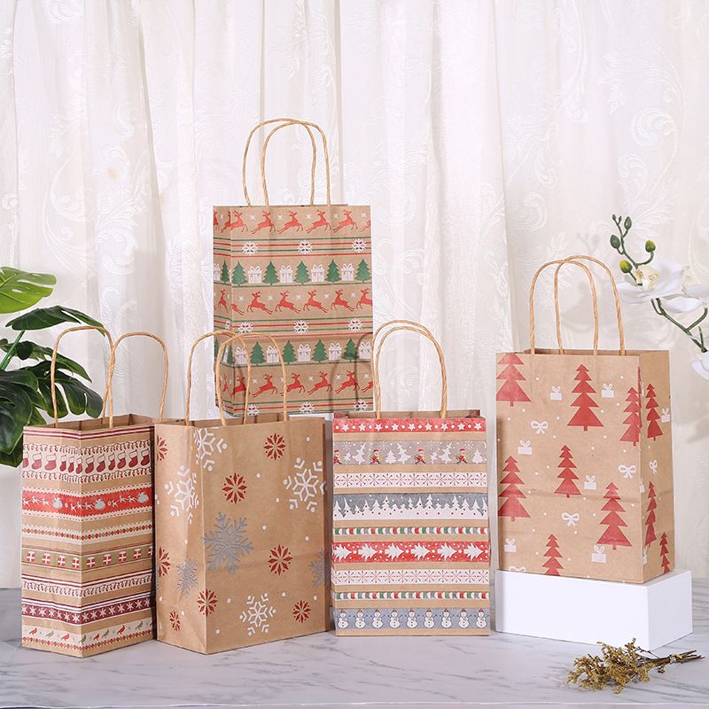 Weihnachten Mode Weihnachtsbaum Weihnachtssocken Schneeflocke Kraftpapier Täglich Geschenk Taschen 1 Stück