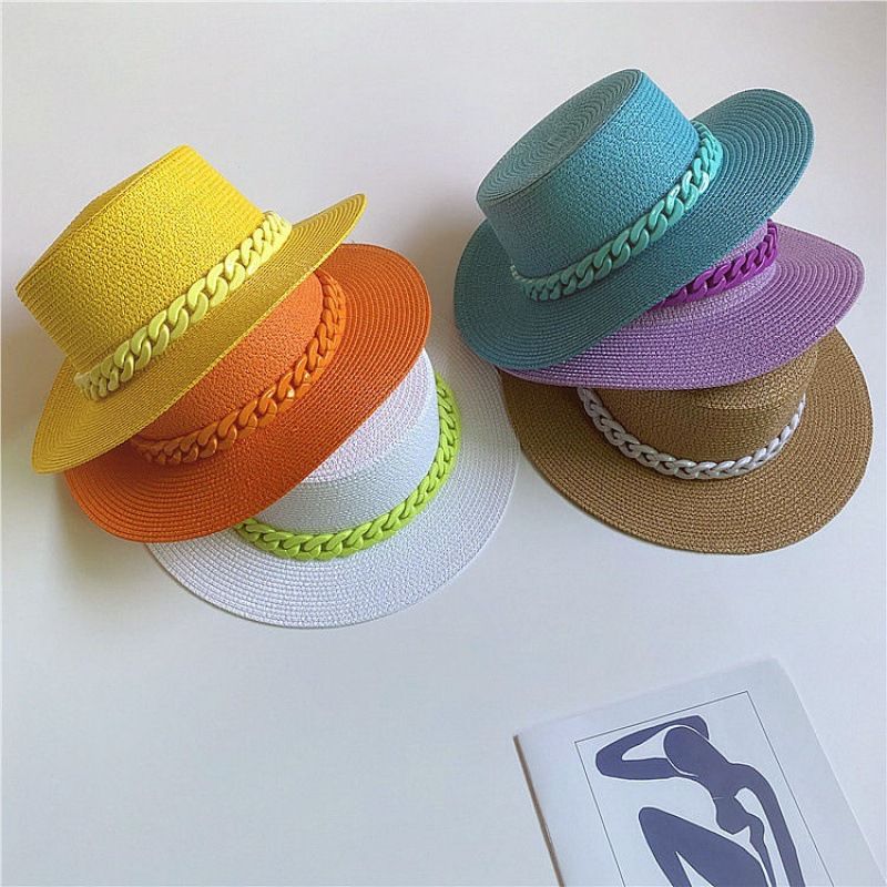 Women's Simple Style Solid Color Chain Flat Eaves Straw Hat