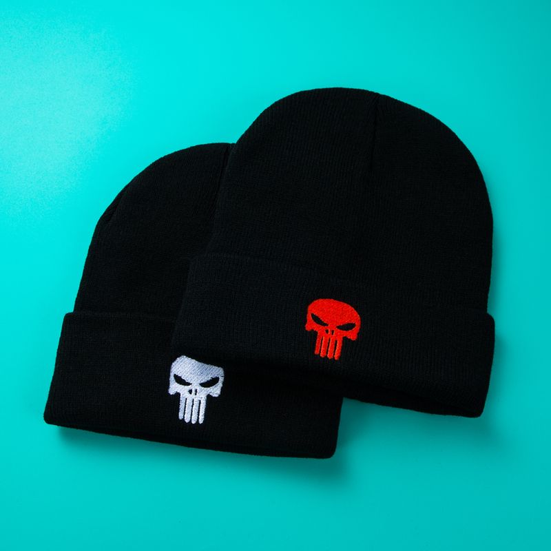 Unisex Fashion Skull Embroidery Crimping Wool Cap