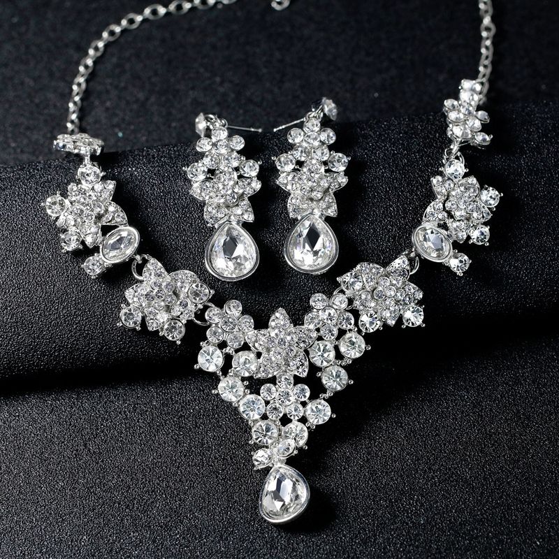 Wedding Geometric Alloy Rhinestones Women's Earrings Necklace 1 Set