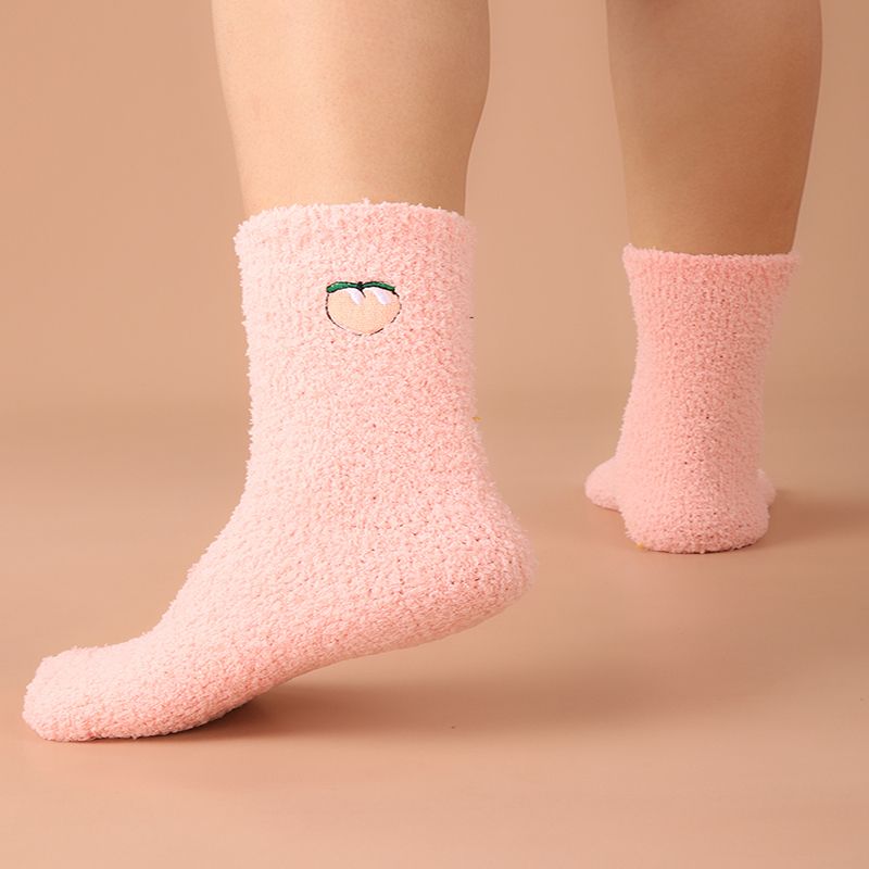Women's Fashion Solid Color Coral Fleece Ankle Socks
