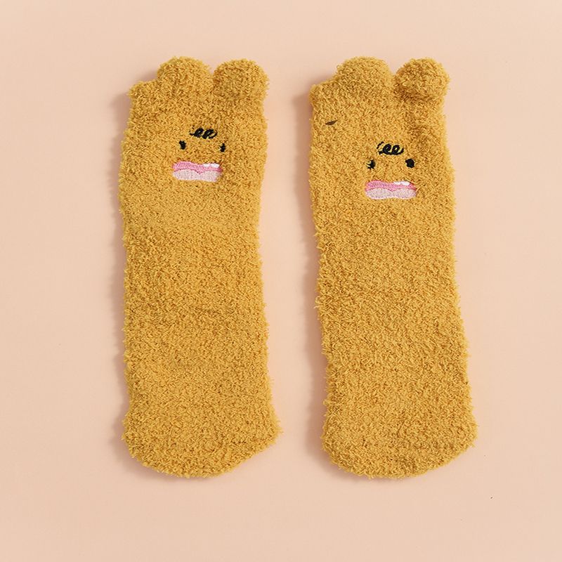 Kid's Fashion Emoji Face Coral Fleece Ankle Socks