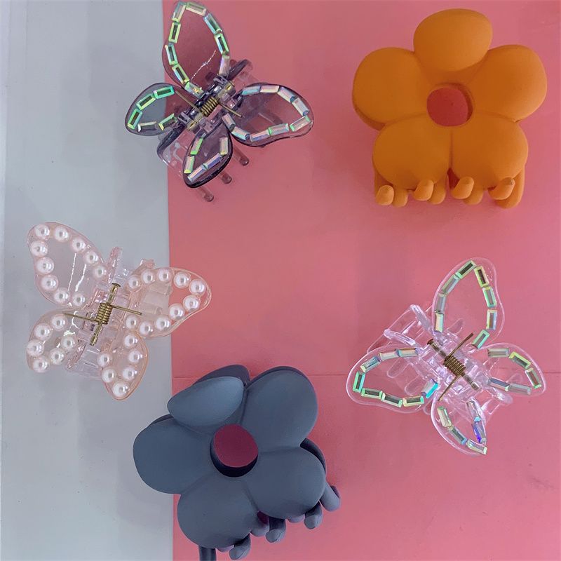 Fashion Flower Butterfly Arylic Plastic Resin Inlay Artificial Pearls Artificial Diamond Hair Claws 1 Piece
