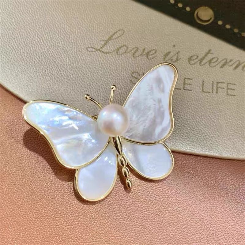 Sweet Butterfly Alloy Artificial Pearls Women's Brooches