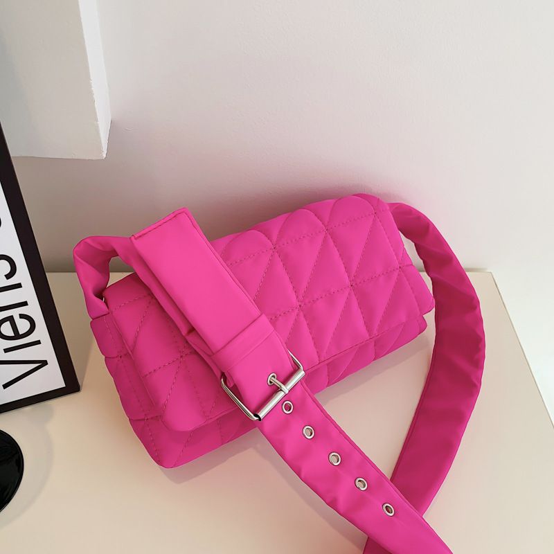 Women's Medium Summer Nylon Solid Color Lingge Fashion Square Magnetic Buckle Shoulder Bag