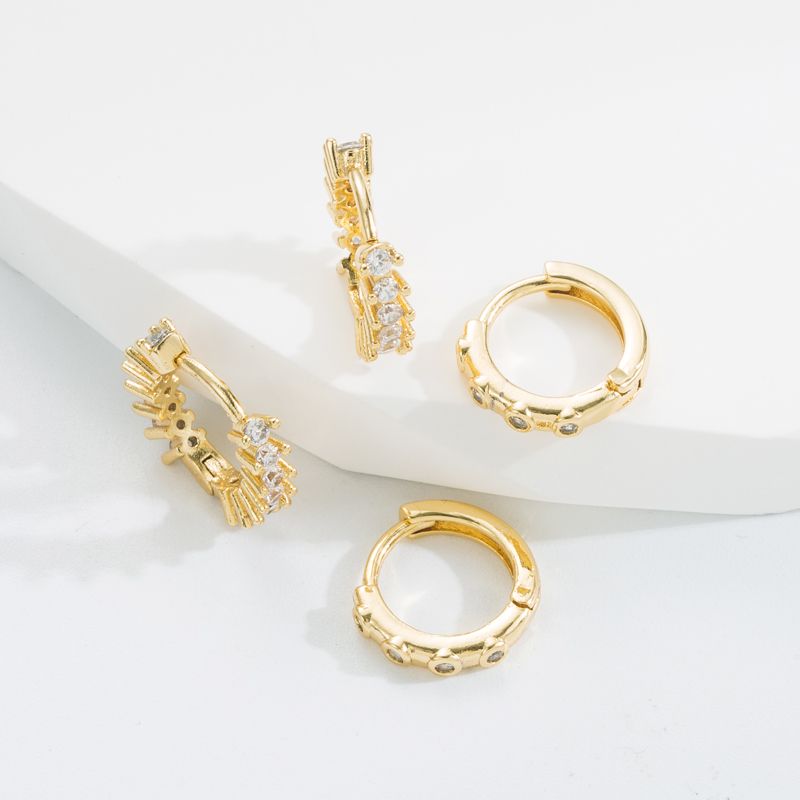 Casual Circle Copper Gold Plated Zircon Hoop Earrings 1 Pair