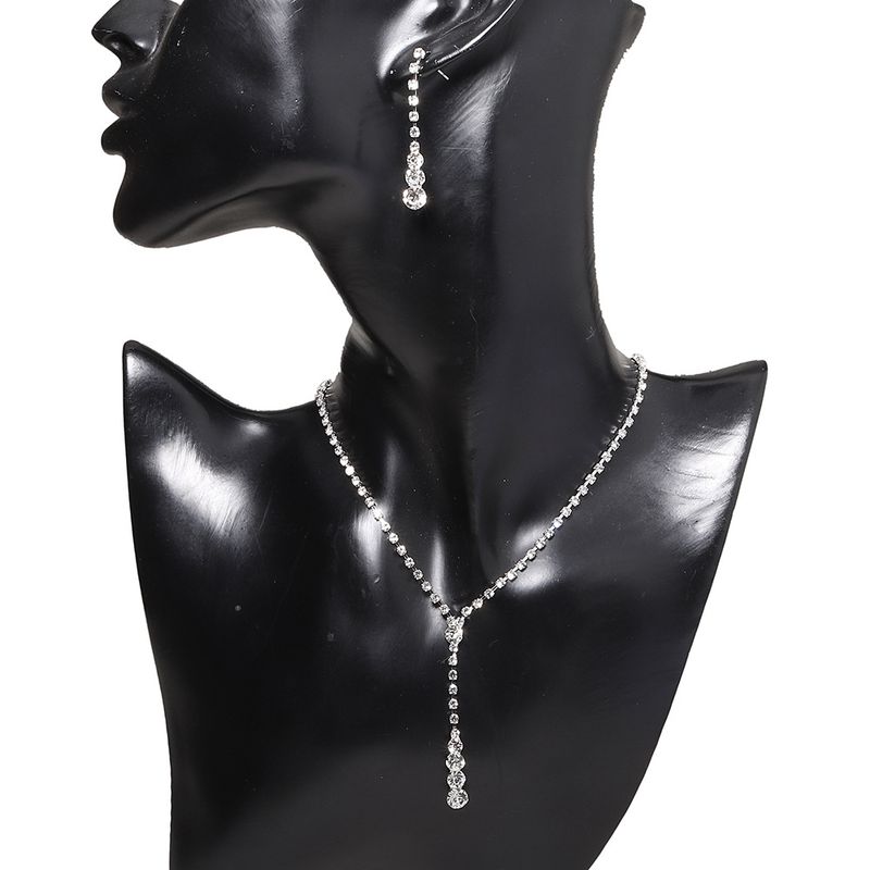 Moda Geométrico Diamante De Imitación Embutido Diamantes De Imitación Mujeres Aretes Collar 1 Juego