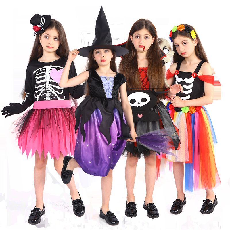 Halloween Prinzessin Schädel Skelett Bühne