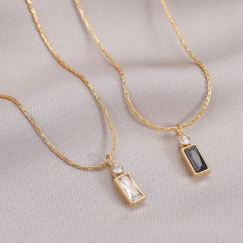 Fashion Rectangle Titanium Steel Necklace Inlaid Zircon Stainless Steel Necklaces