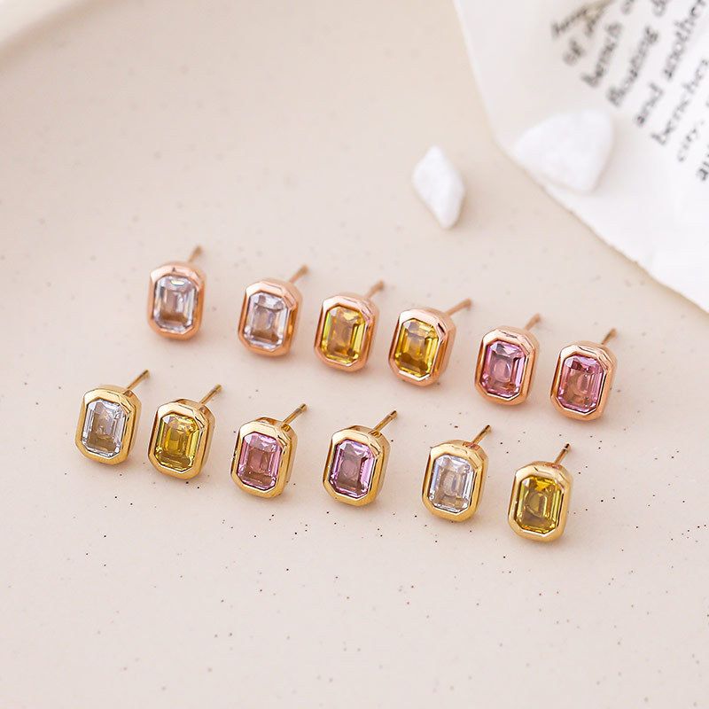 Simple Style Geometric Titanium Steel Ear Studs Inlay Zircon Stainless Steel Earrings 1 Pair