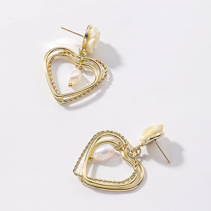 Fashion Heart Shape Alloy Plating Artificial Pearls Women's Drop Earrings 1 Piece