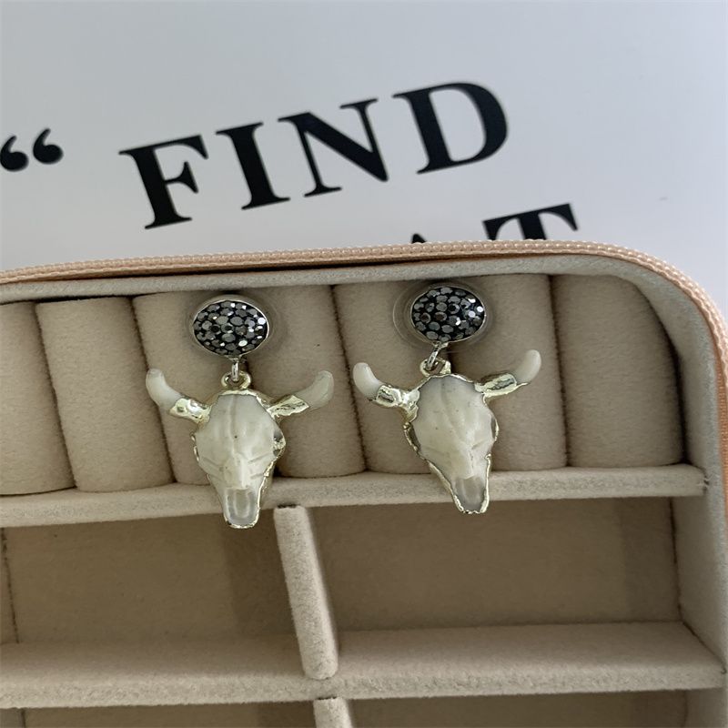 Fashion Cattle Shell Plating Women's Ear Studs 1 Pair