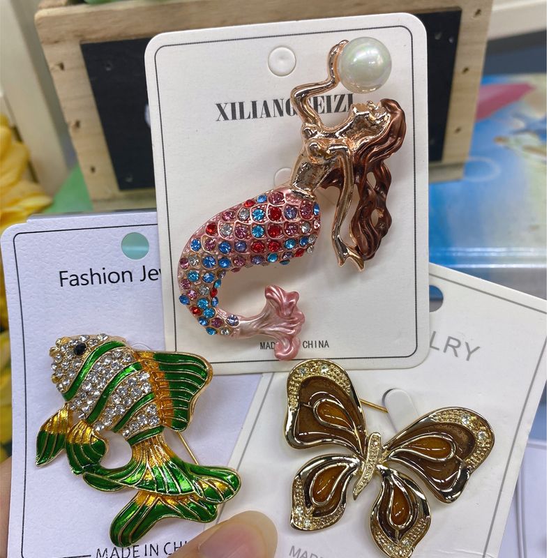 Fashion Animal Alloy Inlay Artificial Crystal Artificial Diamond Opal Women's Brooches