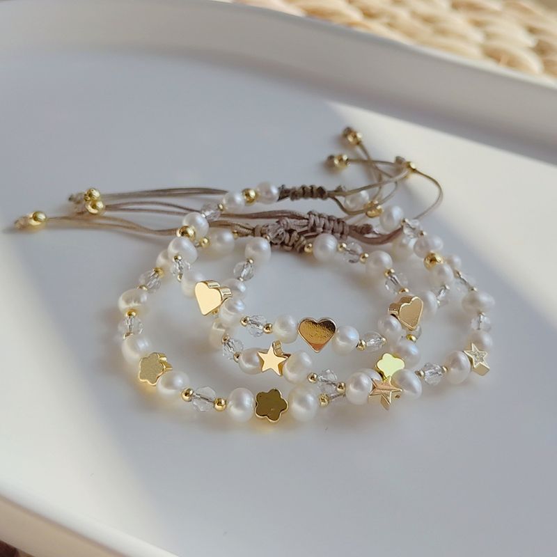 Mode Pentagramm Herzform Blume Perle Kupfer Perlen Überzug Armbänder 1 Stück
