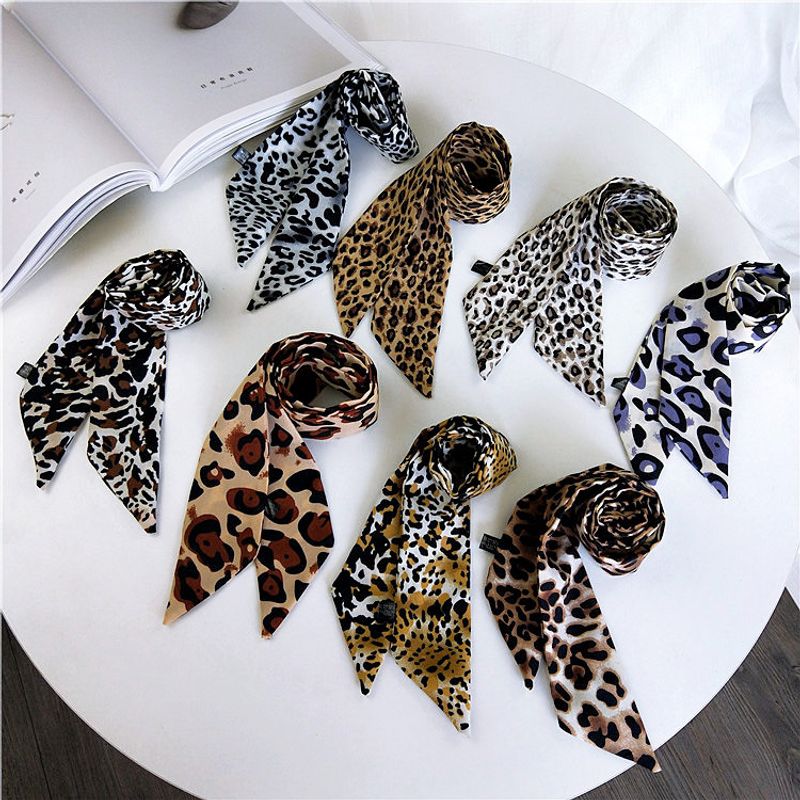 Women's Sweet Leopard Polyester Printing Silk Scarves