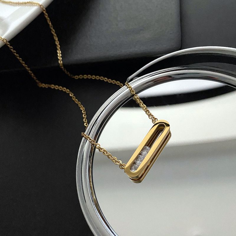 Fashion Oval Titanium Steel Inlay Zircon Necklace 1 Piece